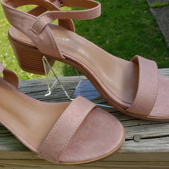 🔥VACATION 🔥Sandals - Picture 3 of 4